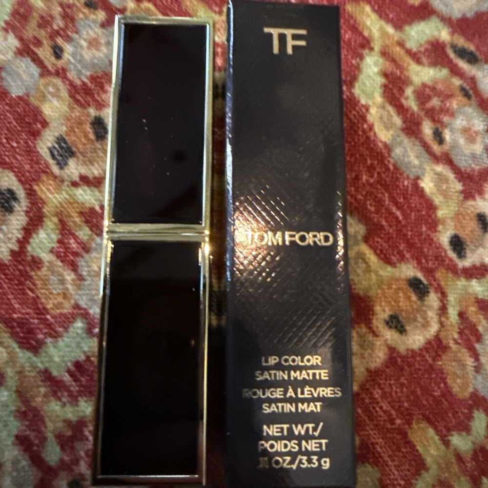 Tom Ford Lip Color Satin Matte Lipstick #27 Shameless 0.11oz / 3.3g NIB